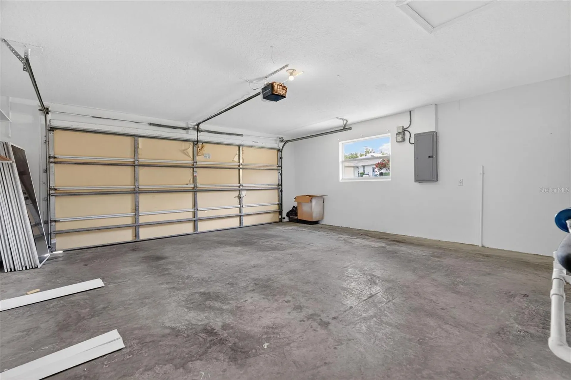660 W Sunset Strip Drive Beverly Hills FL 34465