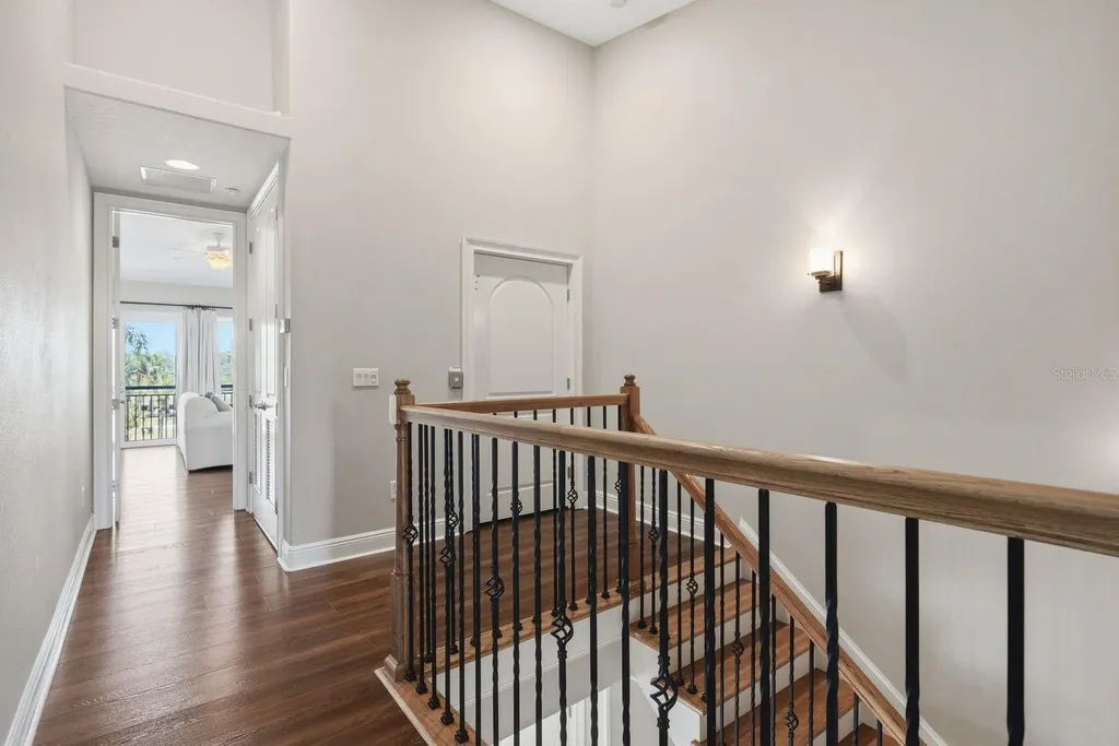 47 W Morgan Street Tarpon Springs FL 34689