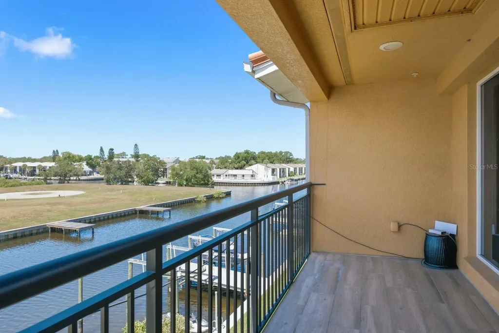 47 W Morgan Street Tarpon Springs FL 34689