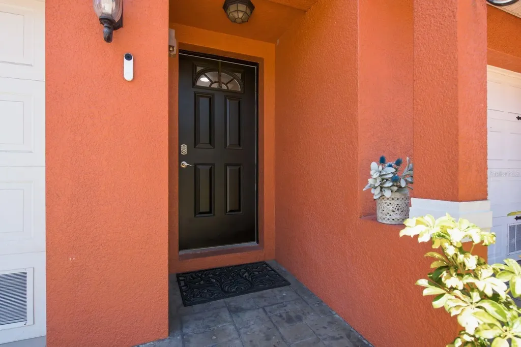 47 W Morgan Street Tarpon Springs FL 34689