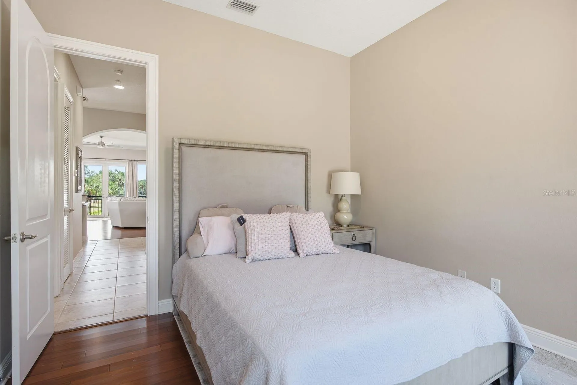 47 W Morgan Street Tarpon Springs FL 34689