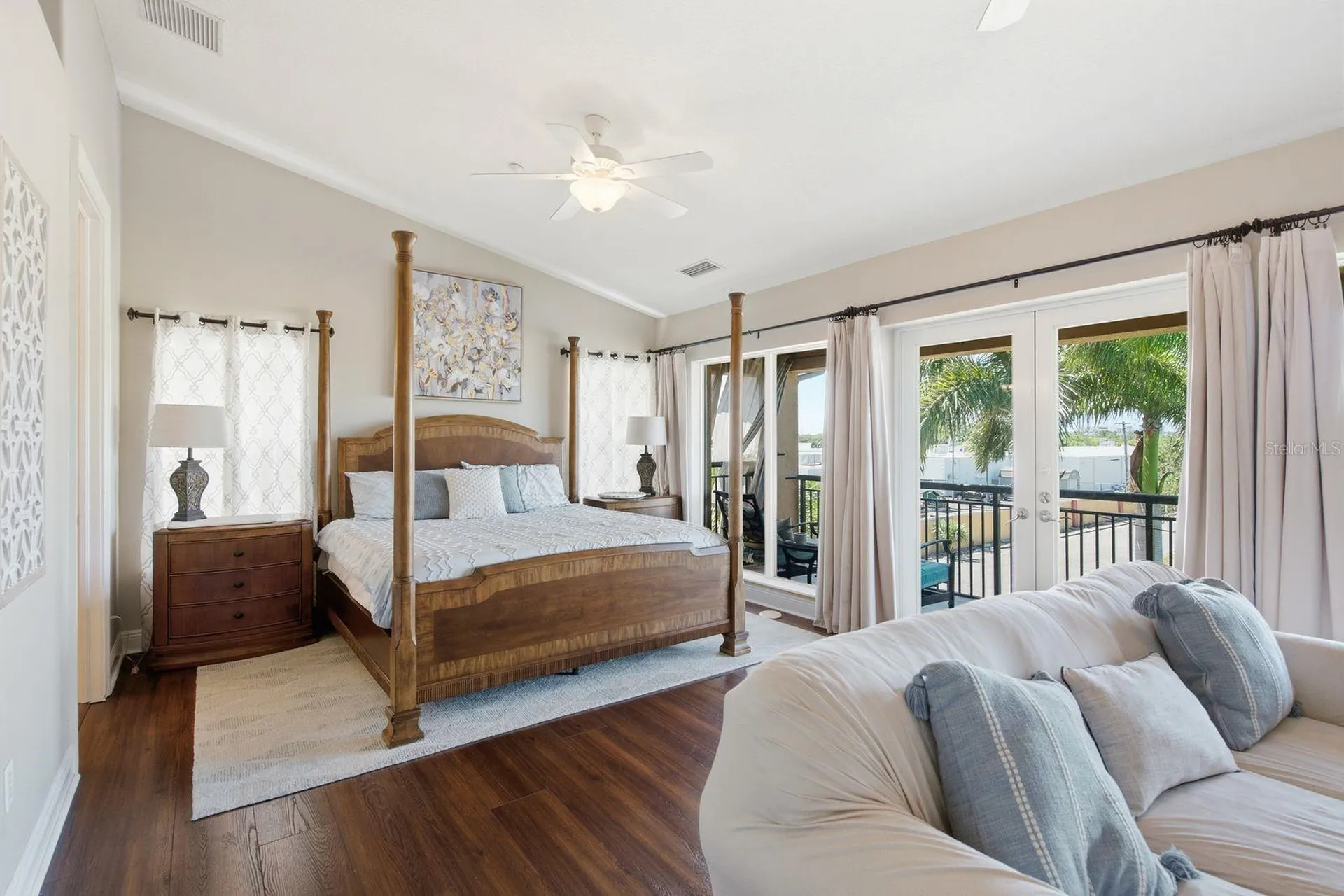 47 W Morgan Street Tarpon Springs FL 34689