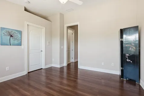 47 W Morgan Street Tarpon Springs FL 34689