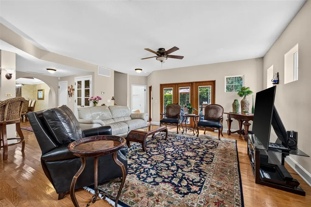 322 Roebling Road S Belleair FL 33756