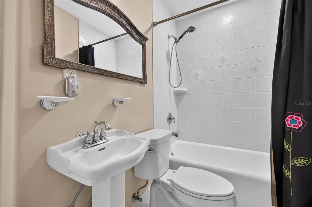 322 Roebling Road S Belleair FL 33756
