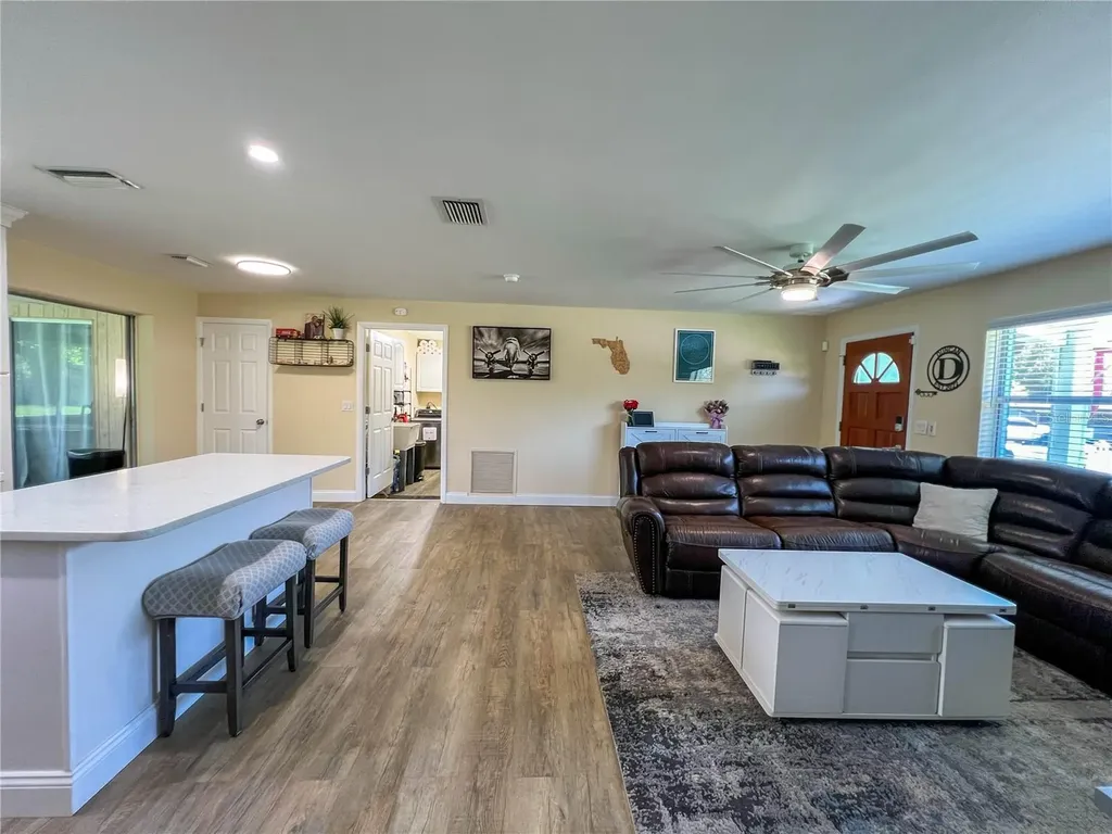 1524 S Fredrica Avenue Clearwater FL 33756