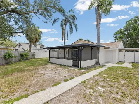 4928 Shetland Avenue Tampa FL 33615