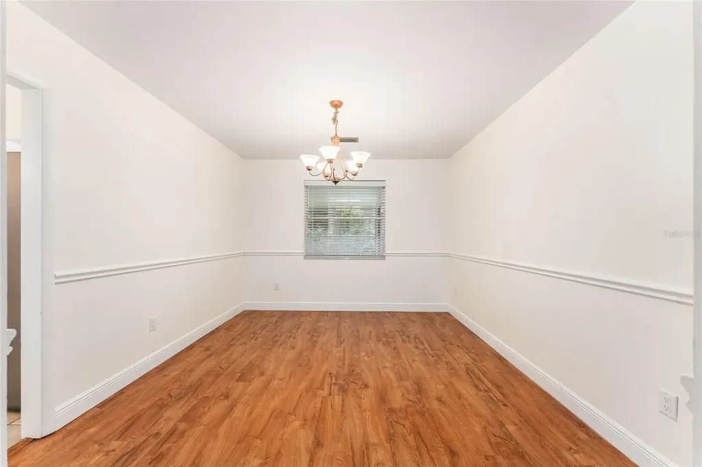 930 NW 37th Terrace Gainesville FL 32605