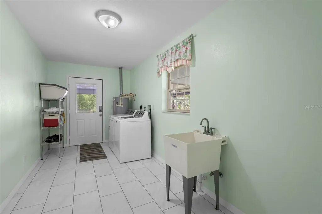 8851 NW 115th Street Chiefland FL 32626