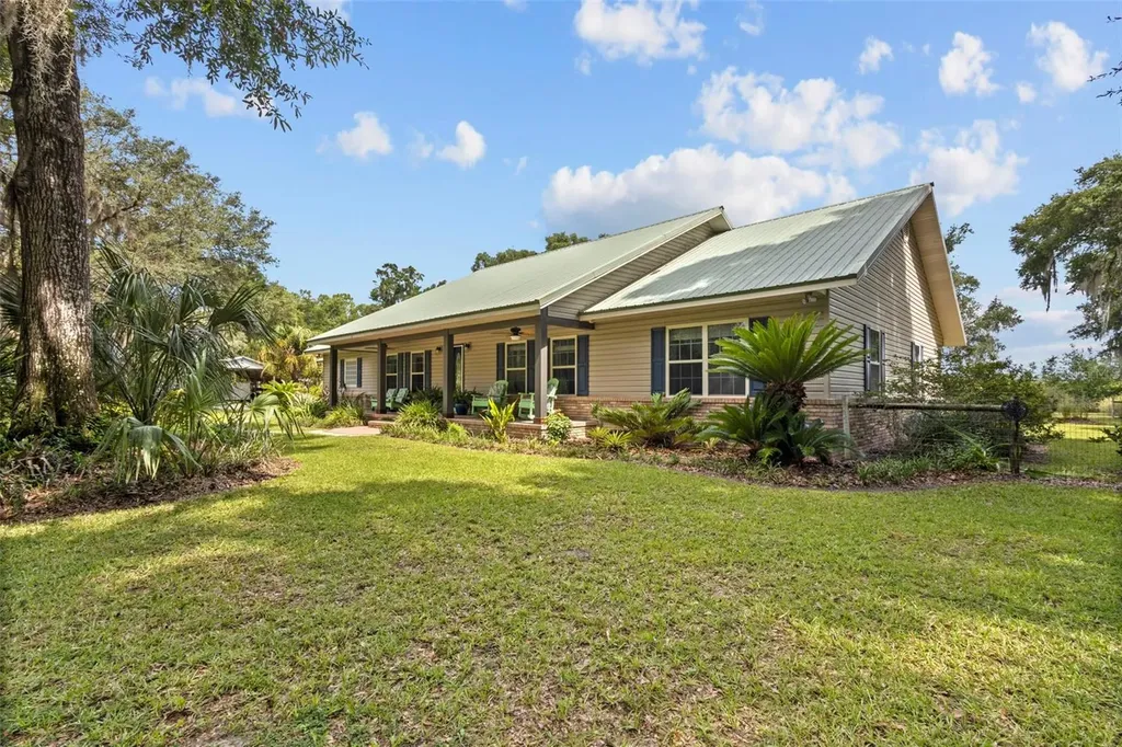8851 NW 115th Street Chiefland FL 32626