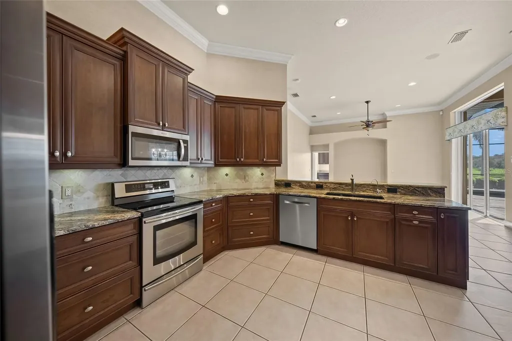 2501 Farms Court Sarasota FL 34240