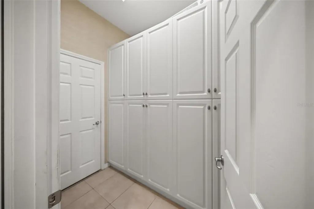 2501 Farms Court Sarasota FL 34240