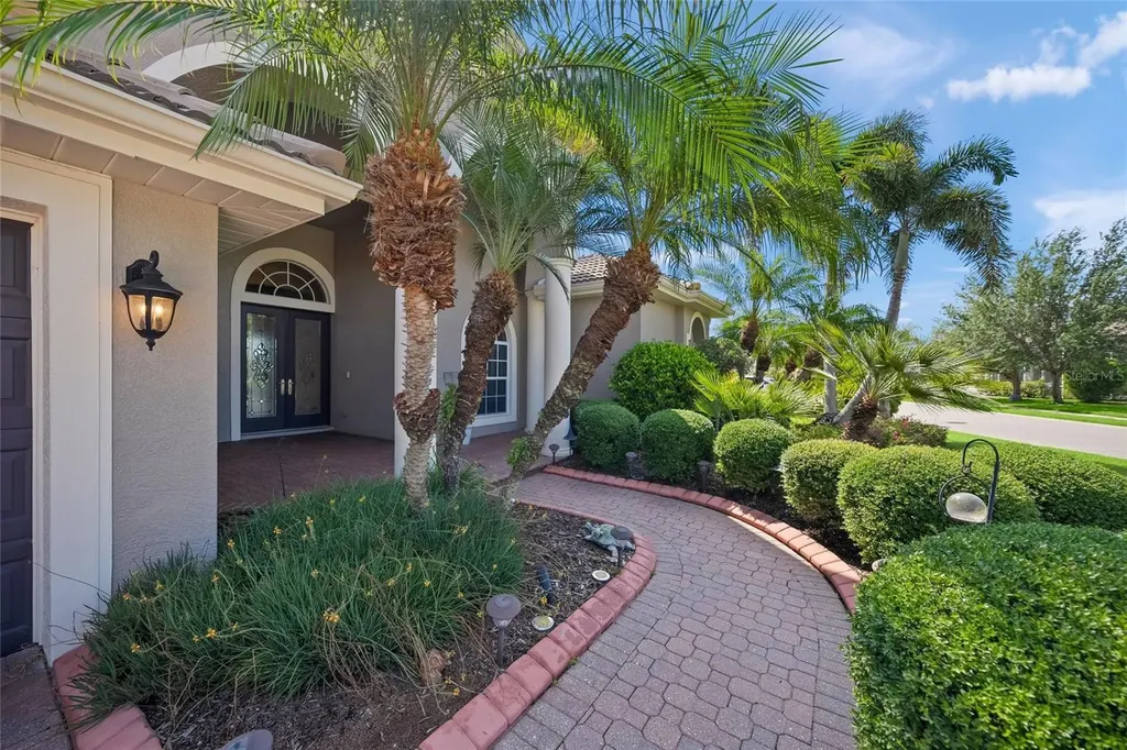 2501 Farms Court Sarasota FL 34240