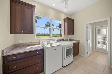 2501 Farms Court Sarasota FL 34240