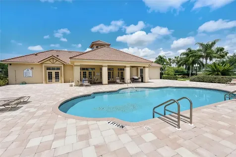 2501 Farms Court Sarasota FL 34240