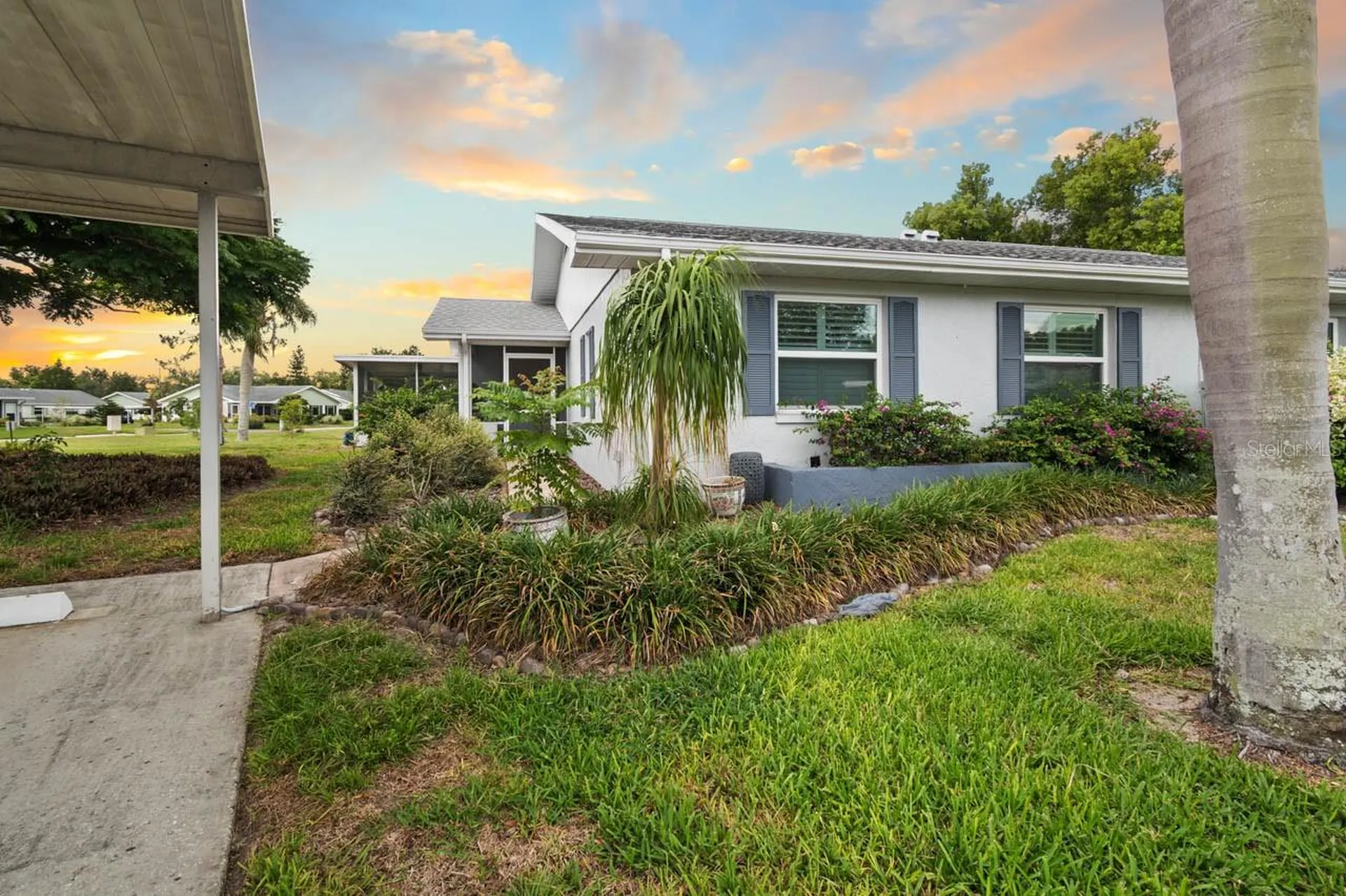2343 Glenmore Circle Sun City Center FL 33573
