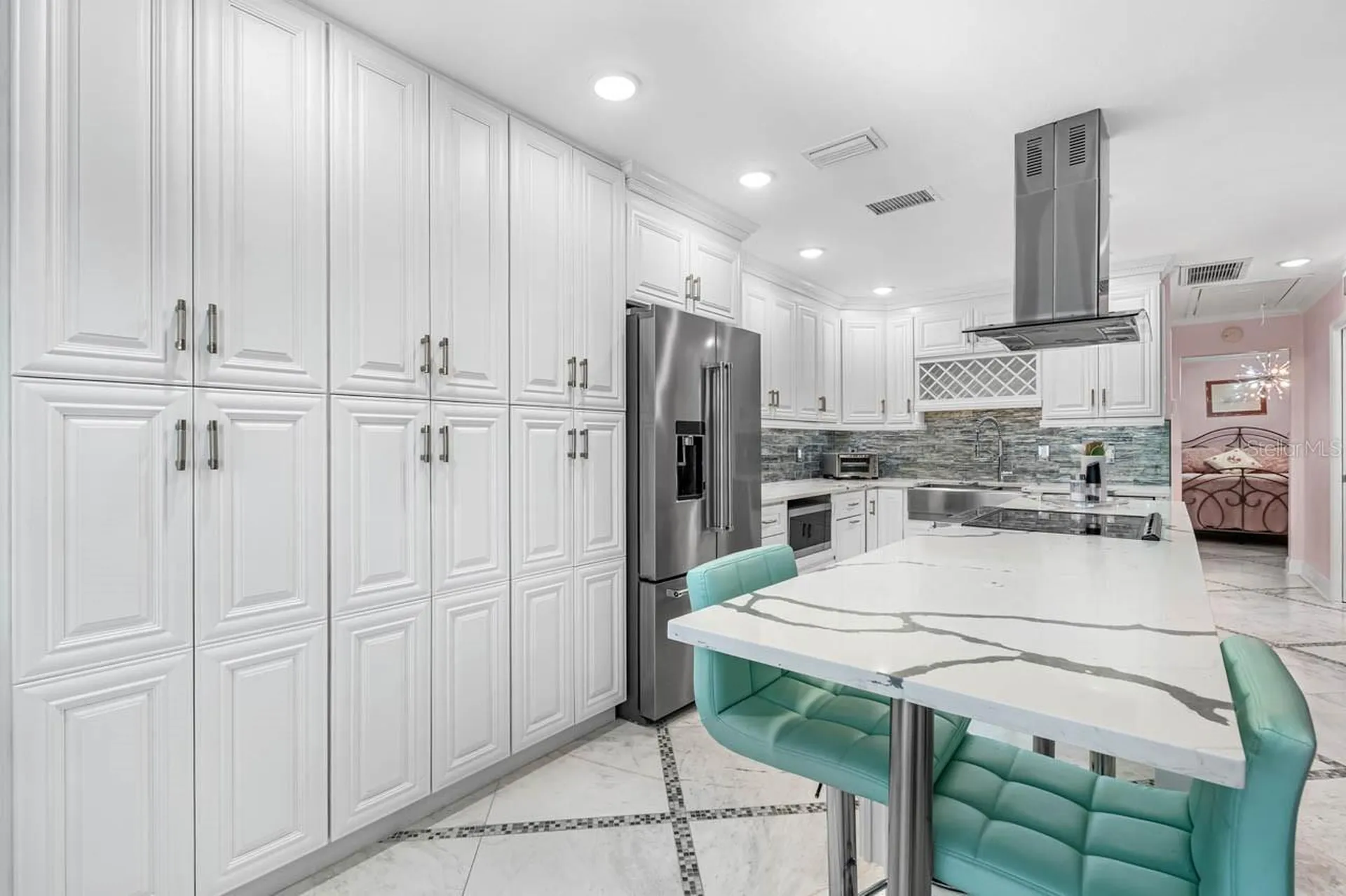 2343 Glenmore Circle Sun City Center FL 33573