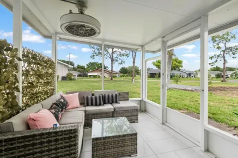 2343 Glenmore Circle Sun City Center FL 33573