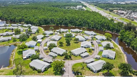 2343 Glenmore Circle Sun City Center FL 33573