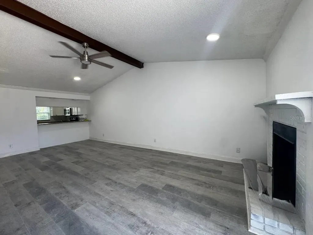 5102 Lawnton Court Tampa FL 33624