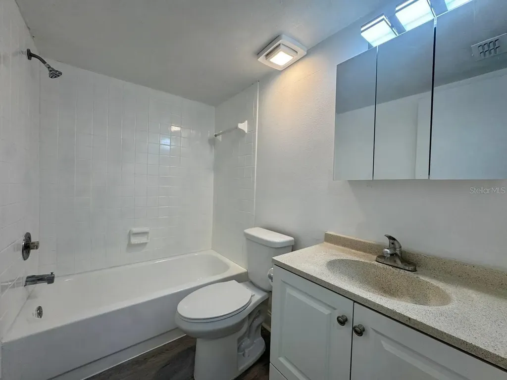5102 Lawnton Court Tampa FL 33624