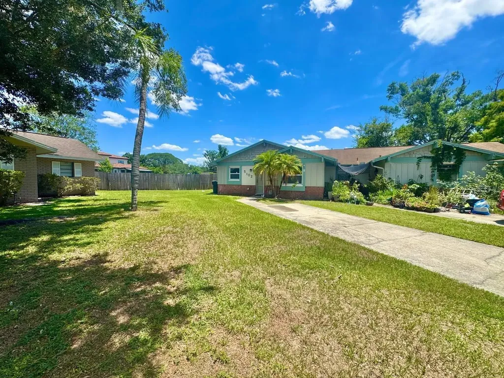 5102 Lawnton Court Tampa FL 33624