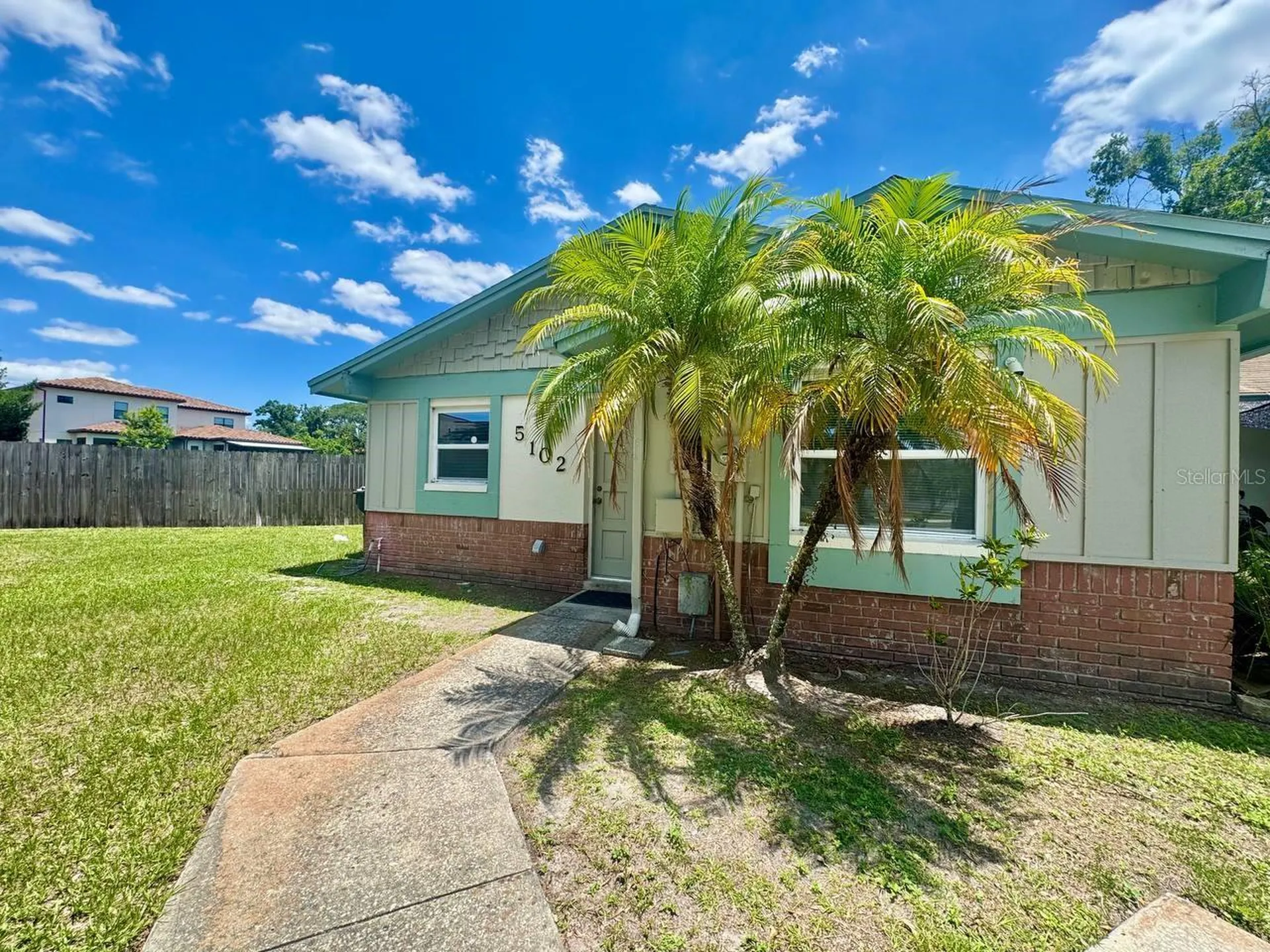 5102 Lawnton Court Tampa FL 33624