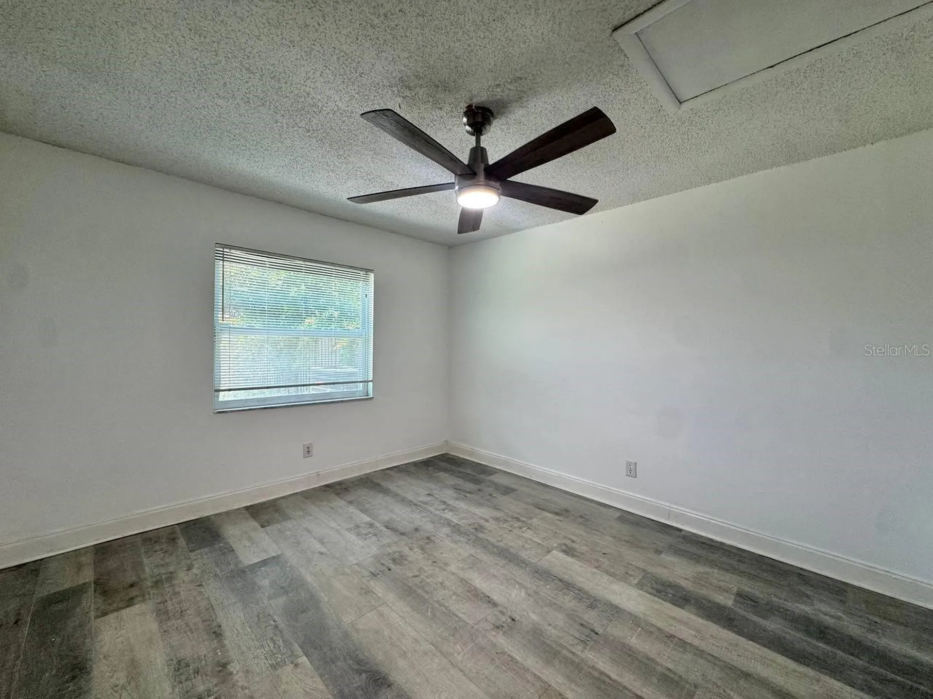 5102 Lawnton Court Tampa FL 33624