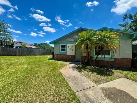 5102 Lawnton Court Tampa FL 33624