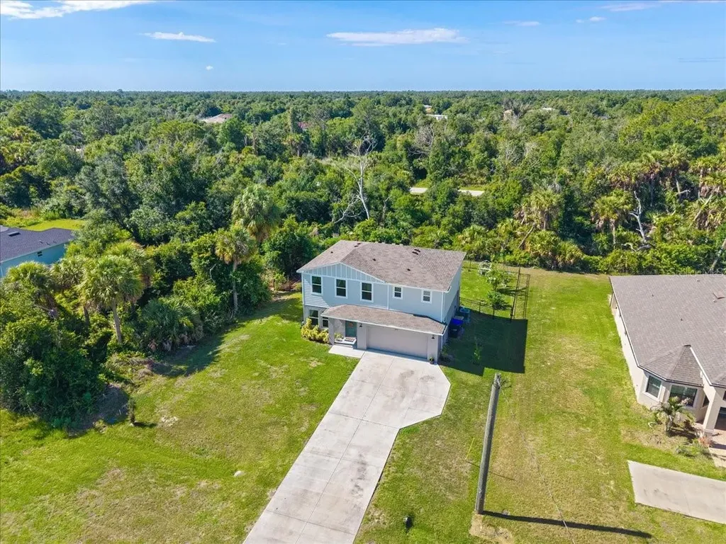2737 E Price Boulevard North Port FL 34288