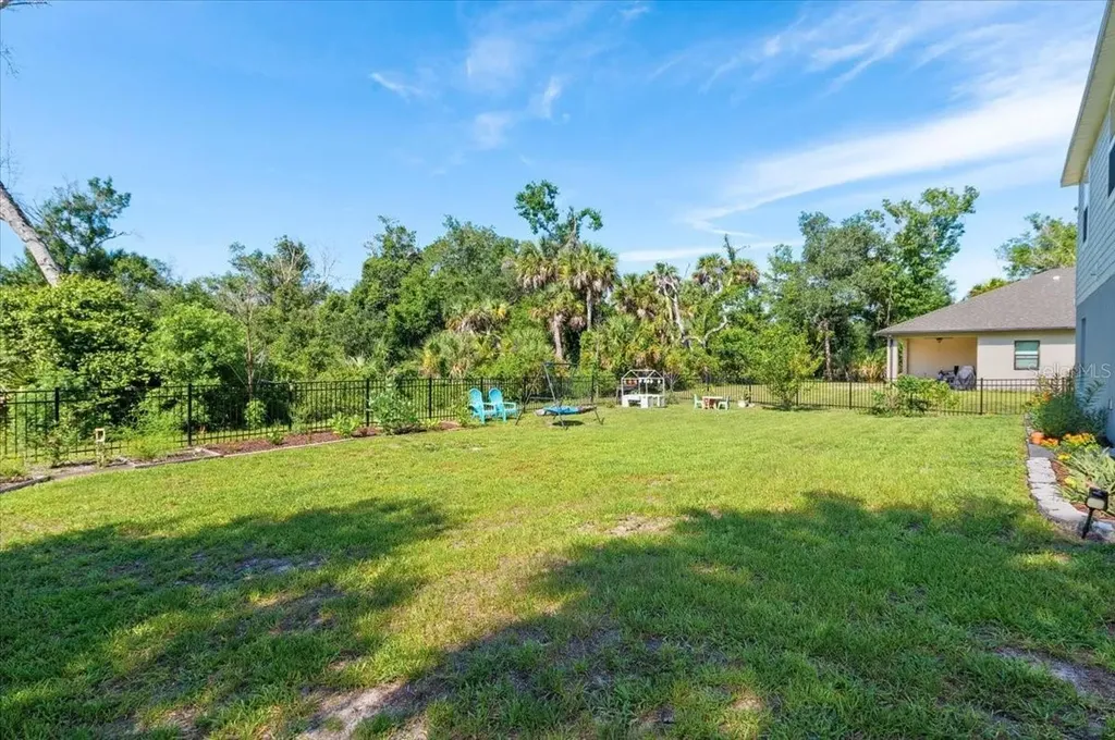 2737 E Price Boulevard North Port FL 34288
