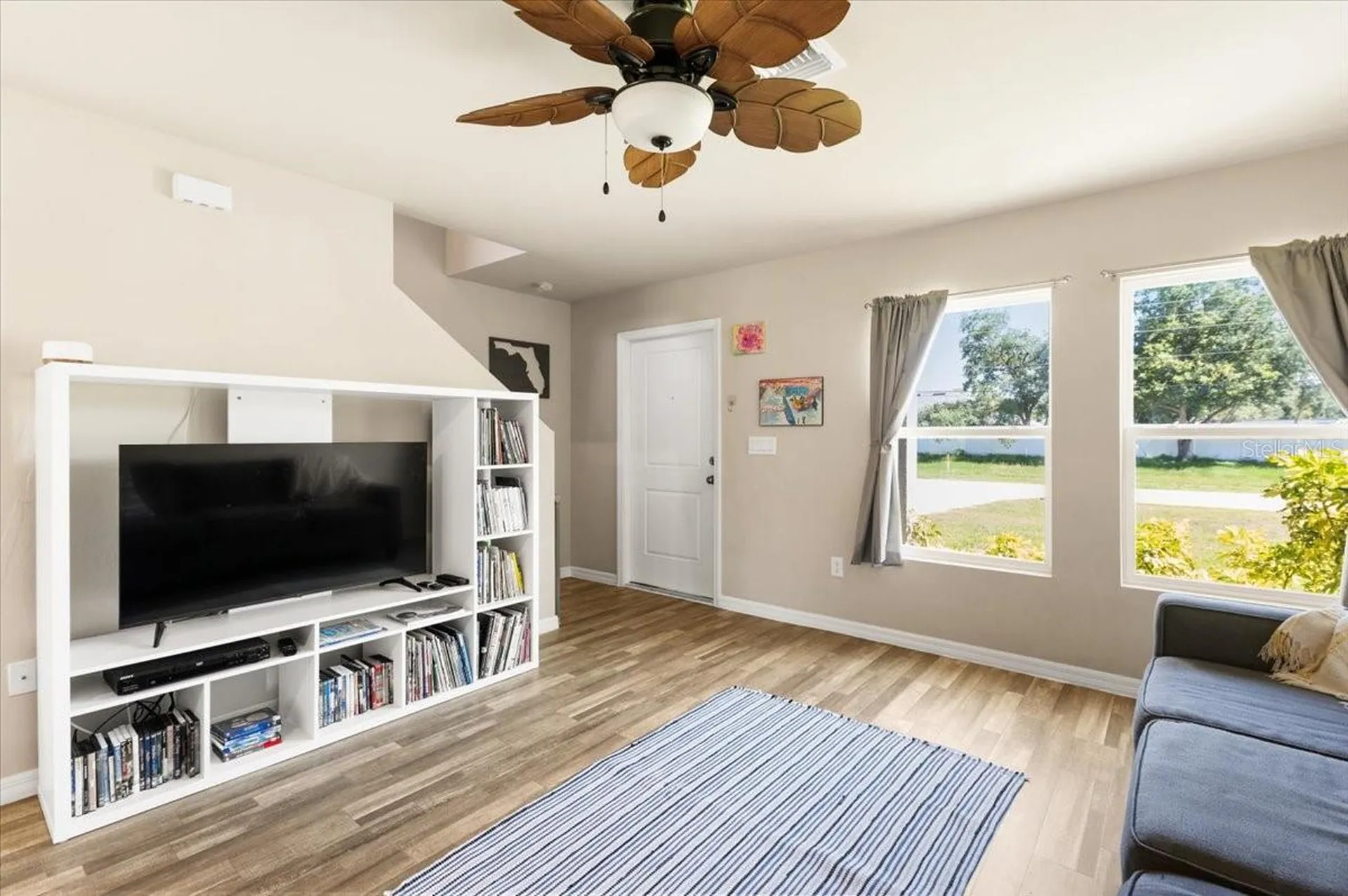 2737 E Price Boulevard North Port FL 34288