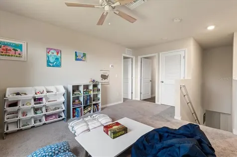 2737 E Price Boulevard North Port FL 34288