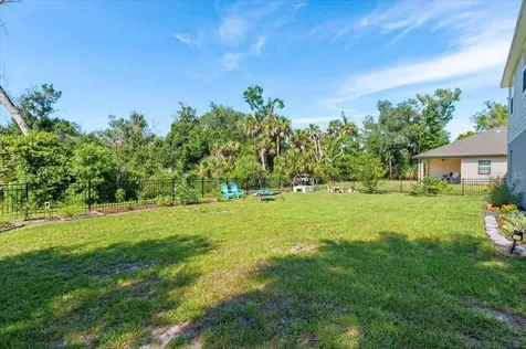 2737 E Price Boulevard North Port FL 34288