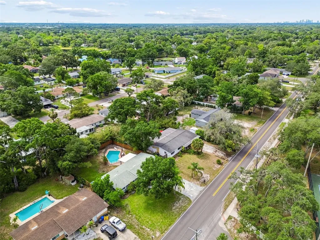 12417 N Rome Avenue Tampa FL 33612