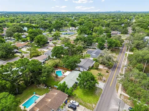 12417 N Rome Avenue Tampa FL 33612