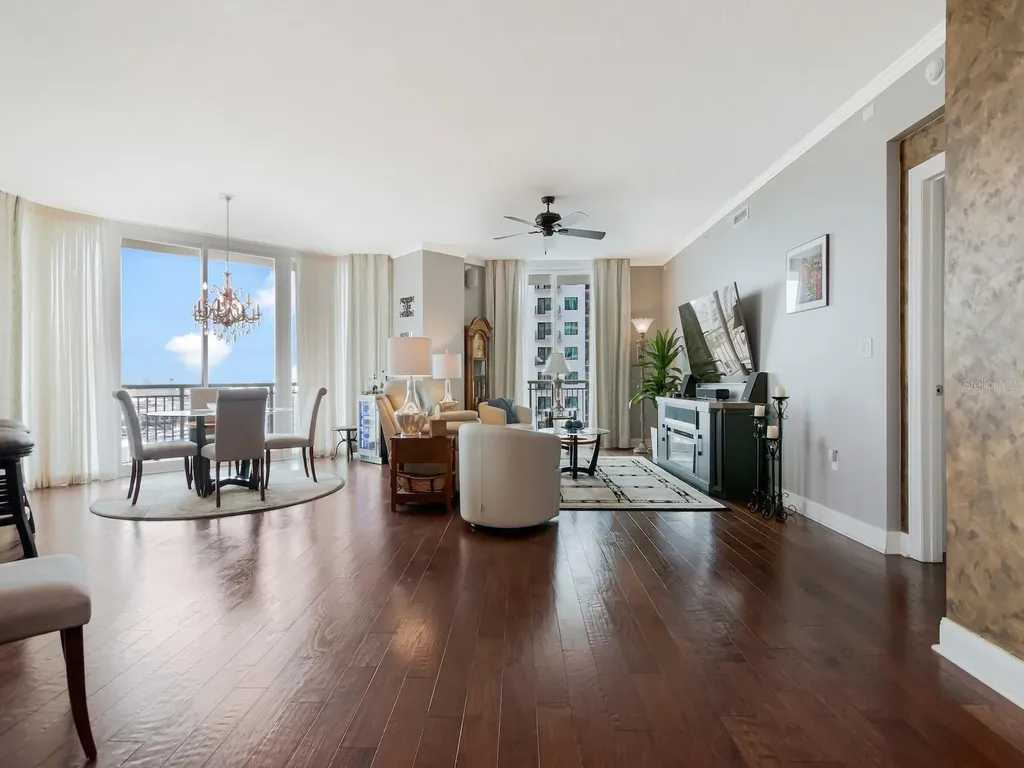 450 Knights Run Avenue Tampa FL 33602