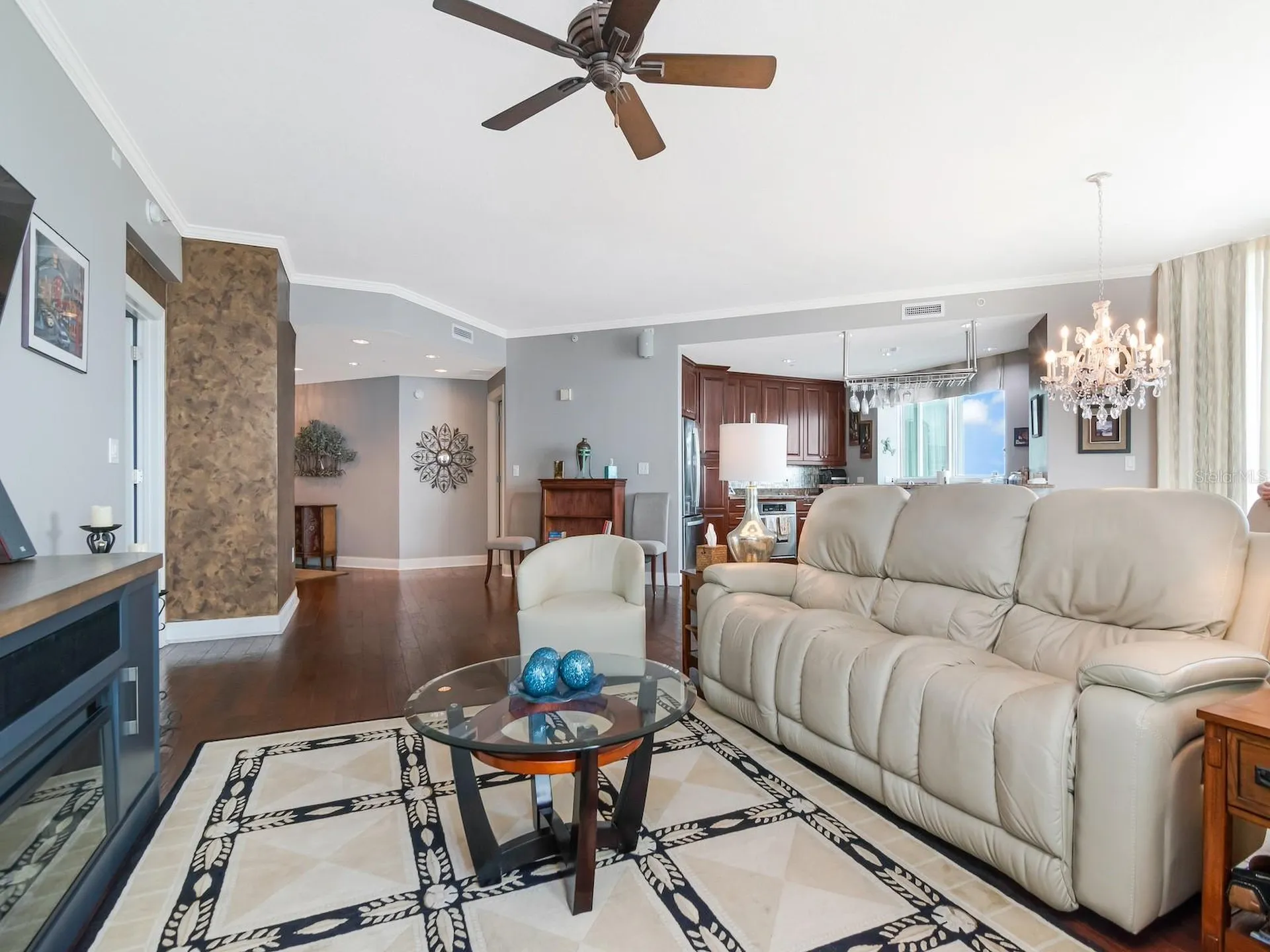 450 Knights Run Avenue Tampa FL 33602