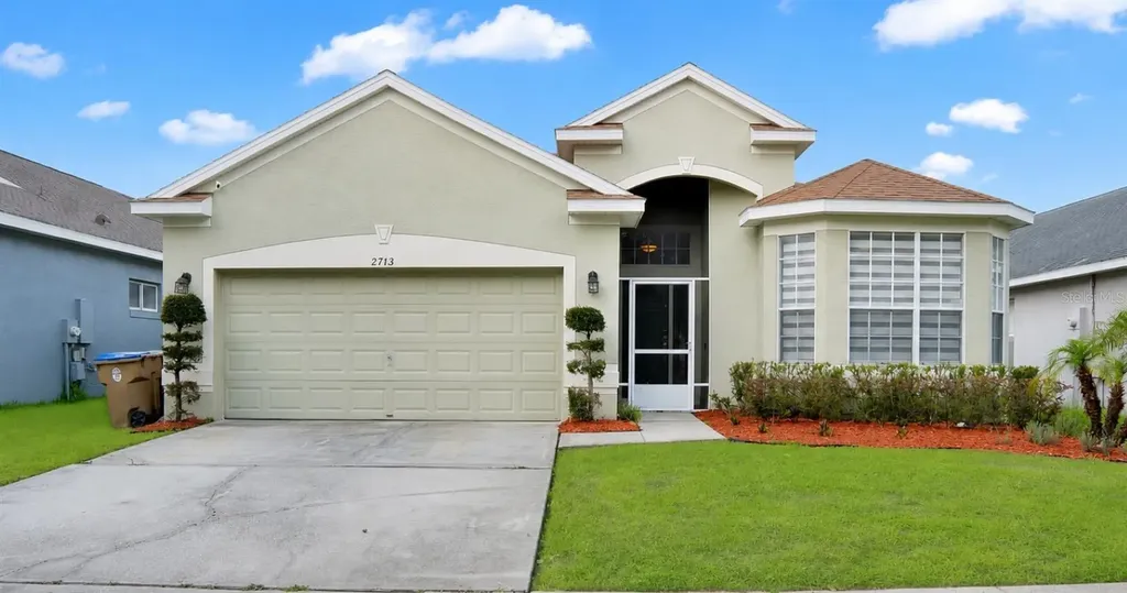 2713 Barnsley Lane Kissimmee FL 34744