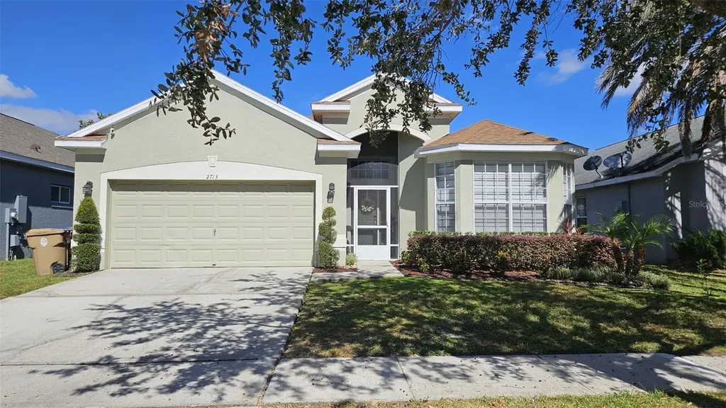 2713 Barnsley Lane Kissimmee FL 34744