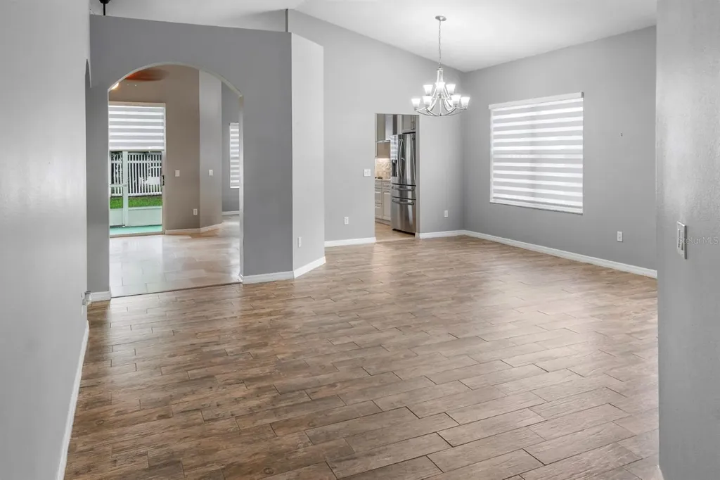 2713 Barnsley Lane Kissimmee FL 34744