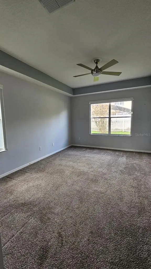 2713 Barnsley Lane Kissimmee FL 34744