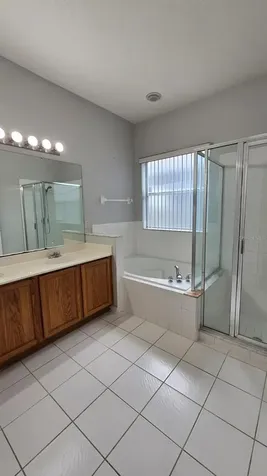 2713 Barnsley Lane Kissimmee FL 34744