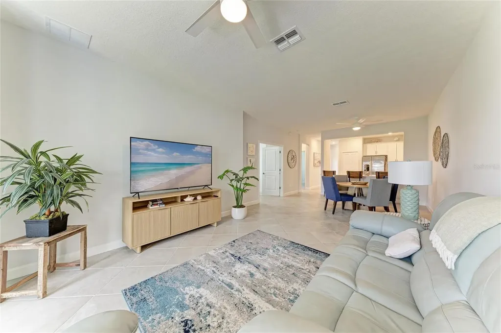 8682 Seasalt Loop Englewood FL 34224