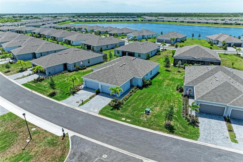 8682 Seasalt Loop Englewood FL 34224