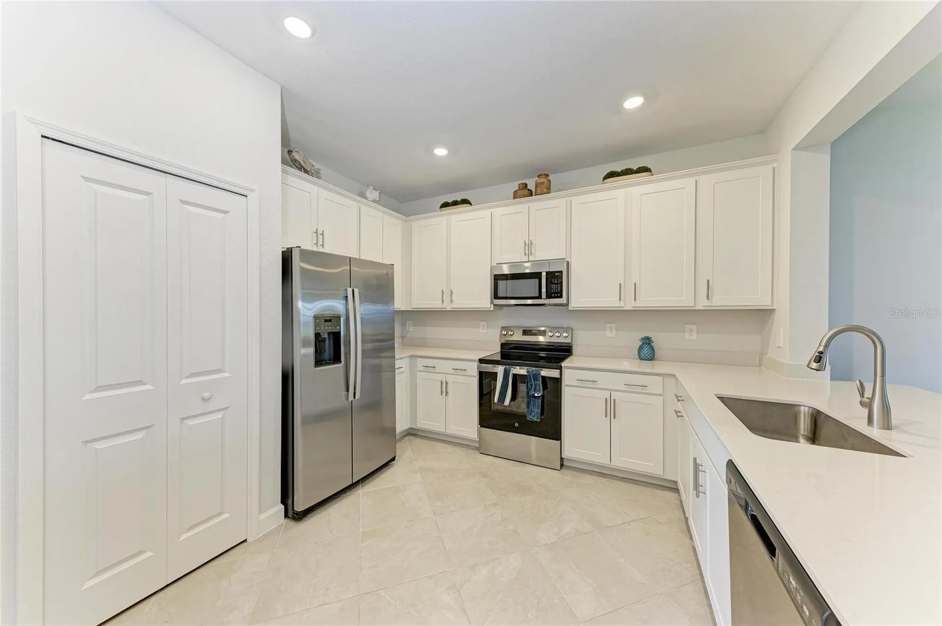 8682 Seasalt Loop Englewood FL 34224