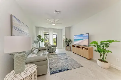 8682 Seasalt Loop Englewood FL 34224