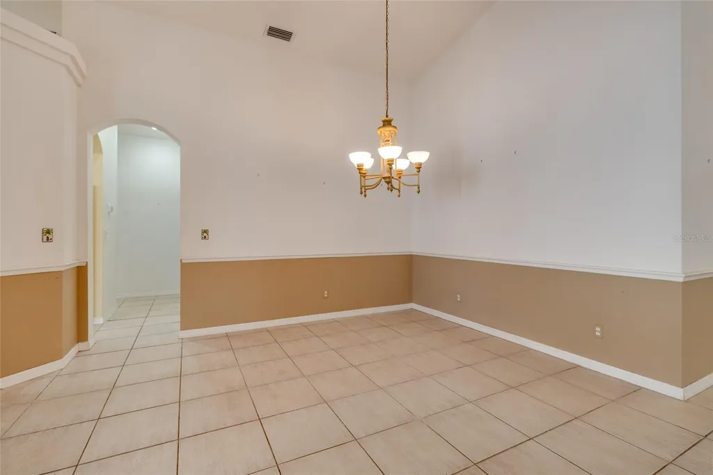 1805 Wood Bend Street Tarpon Springs FL 34689