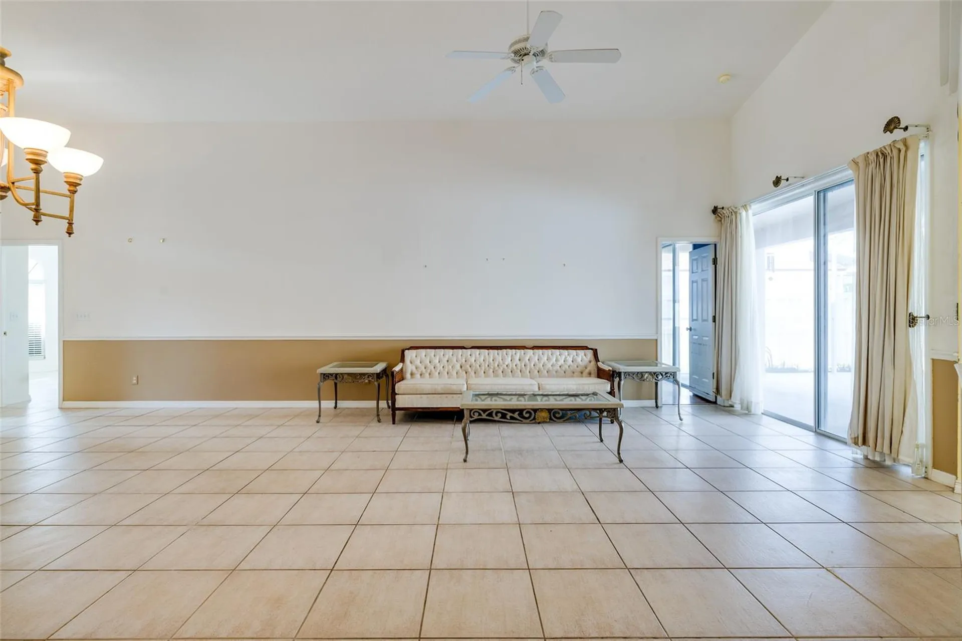 1805 Wood Bend Street Tarpon Springs FL 34689