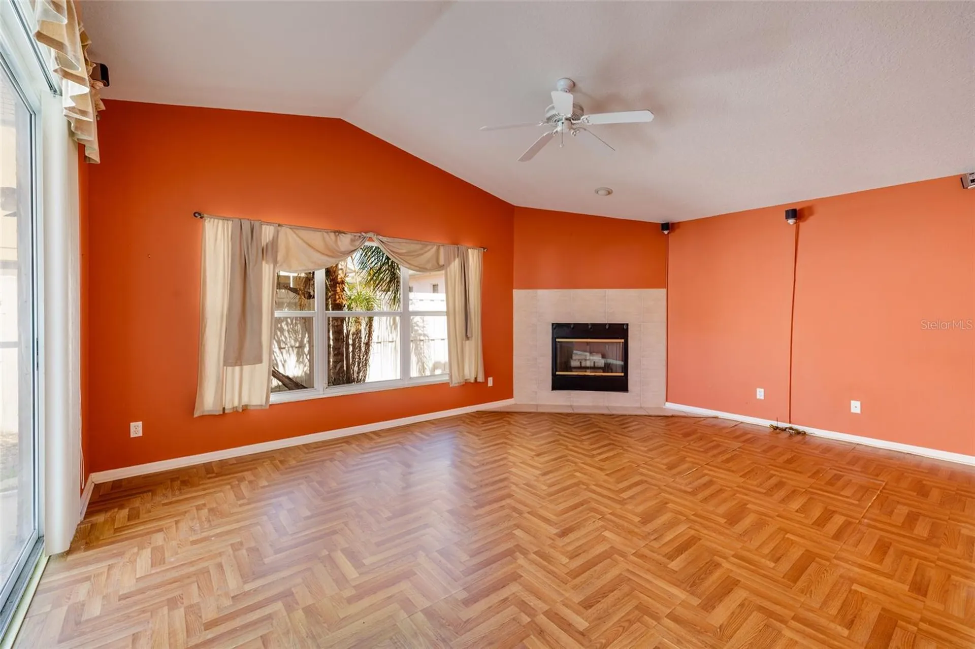 1805 Wood Bend Street Tarpon Springs FL 34689